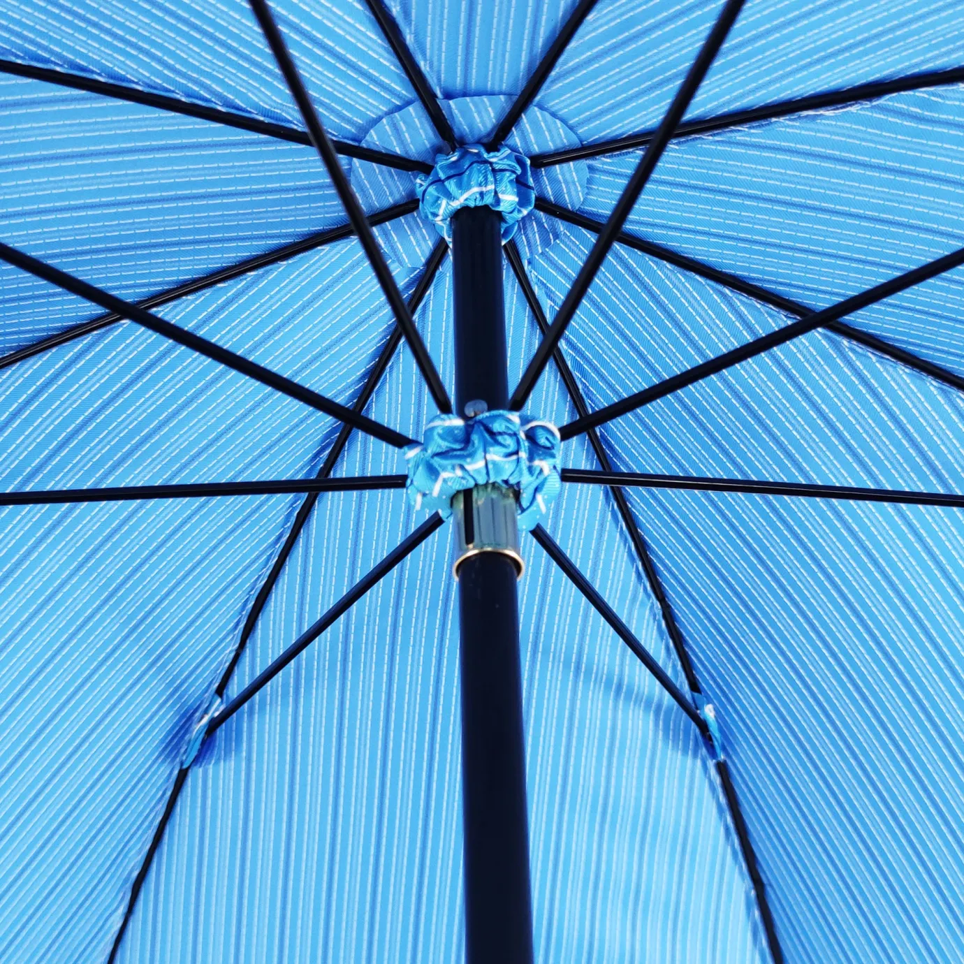 Il Marchesato Blue umbrella in black beech wood Best